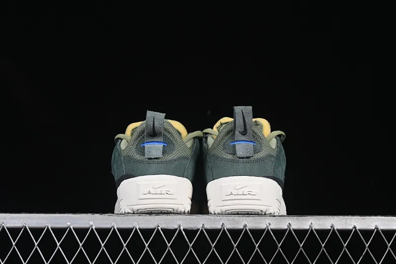 All categories Nk SB Dunk series Nk SB Dunk Low low-top sneakers Nk SB Day One Nike low-top casual sneakers FN4210-300